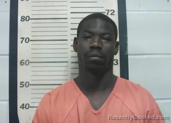 Mugshot of DEMONTRA LEESHON SPENCER booked in Oktibbeha County, Mississippi on April 23, 2026