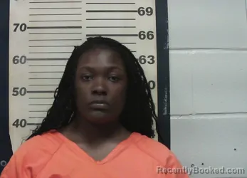 Mugshot of IVIANA LASHA CATTLEDGE booked in Oktibbeha County, Mississippi on May 6, 2026