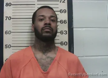 Mugshot of LAJAIRUS MARQUIS KNOX