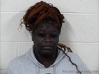 Mugshot of LAKESHA LASHAY GREEN