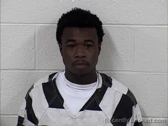 Mugshot of Shundarrius Carvonte Ladd booked in Panola County, Mississippi on August 17, 2026