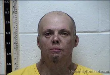 Mugshot of TIMOTHY EDWARD DAVIS