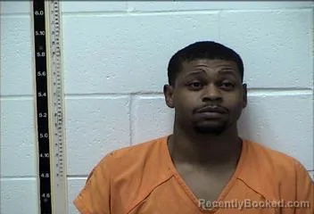 Mugshot of JAYLAN AHMAD ROBINSON