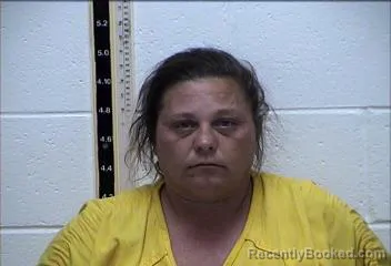 Mugshot of ELIZABETH WATTS  LEVRON