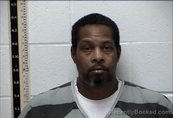 Mugshot of KAREEM JUMOKE AWLS