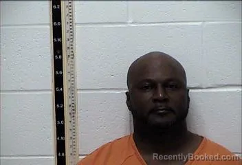 Mugshot of QUANTRELL KJUAN PORTER