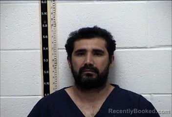 Mugshot of WILSON OBENAEL GARCIA-HERIQUEZ
