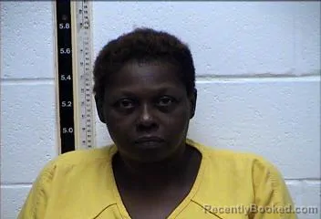 Mugshot of TAQUANA DESHUNE WILLIAMS booked in Pearl River County, Mississippi on June 1, 2026