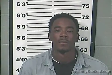 Mugshot of Daveon Dakarion Carter booked in Perry County, Mississippi on October 5, 2026