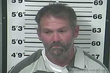 Mugshot of JAMES WAYNE HAWKINS