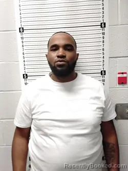 Mugshot of DEDRIC EUGENE DAVIS booked in Tate County, Mississippi on April 6, 2026