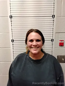 Mugshot of DESTINEE LEIGH-ANNE JOHNSON