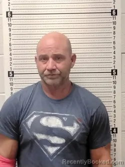 Mugshot of LARRY MICHAEL MAY