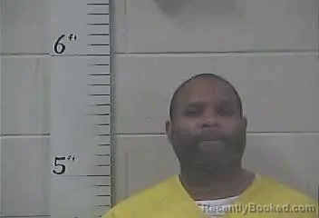 Mugshot of ANTHONY R8007 JENNINGS