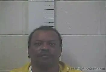 Mugshot of ALTON R8517 WEARY