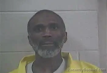 Mugshot of CARLOS 119811 SMITH