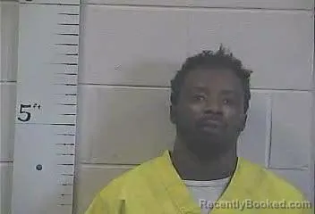 Mugshot of DONTELL 194298 TAYLOR