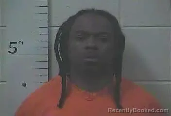 Mugshot of DARRIUS TATE
