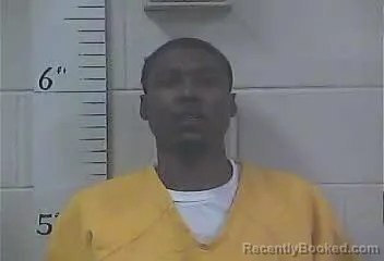 Mugshot of DAIVID 244433 WASHINGTON