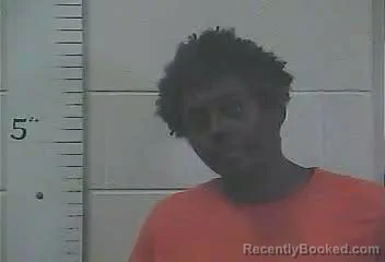 Mugshot of DEVONNE KERRION WASHINGTON booked in Yazoo County, Mississippi on April 29, 2026