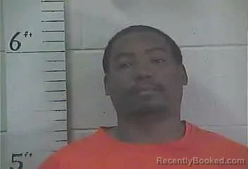 Mugshot of MANARI PAIGE