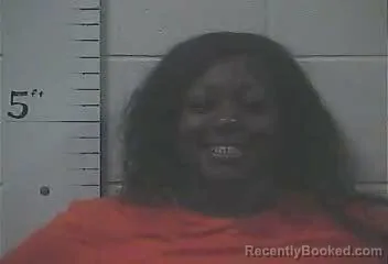 Mugshot of TA'KIYRA MEOSHA BATTLE booked in Yazoo County, Mississippi on May 8, 2026