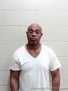 Mugshot of Andre Lamont Dean booked in Andrew County, Missouri on October 19, 2026