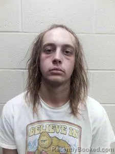 Mugshot of Drake Pettijohn