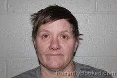 Mugshot of CRYSTAL HARRIS
