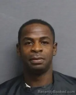 Mugshot of WHITFIELD DACOSTA MUNDLE