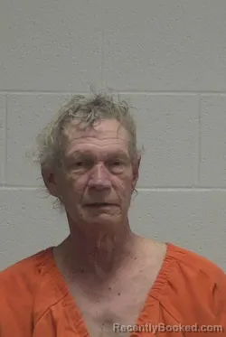 Mugshot of WARREN ODIS HOGGARD