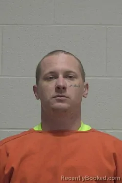 Mugshot of DANIEL RAY MOORING