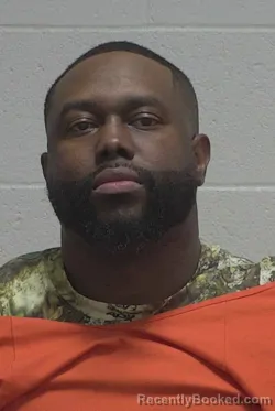 Mugshot of LADARION SHERARD MILLER