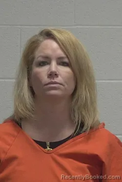 Mugshot of AMY LYNN CUDDINGTON