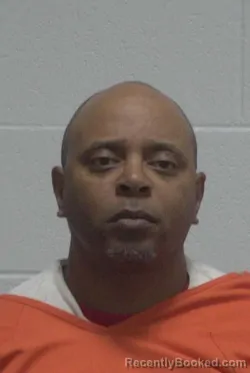 Mugshot of LEMONT MEDLIN