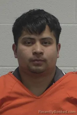 Mugshot of RODIMIRO PEREZ HERNANDEZ