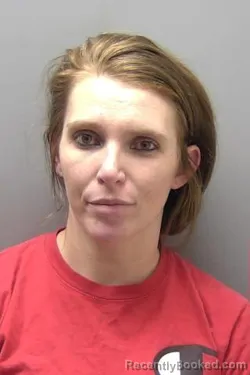 Mugshot of LAURYN MAE GILMORE