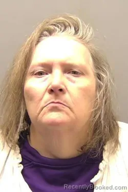 Mugshot of SARA IRIS CLINKENBEARD