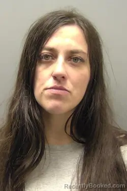 Mugshot of COURTLYNN ALENA HUNDLEY