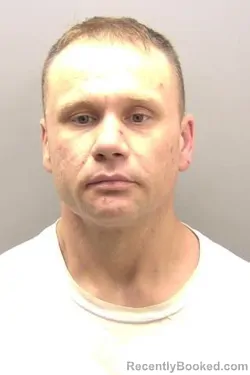 Mugshot of MARK BEAUMONT HOVEY