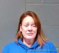 Mugshot of Shannon Dawn Holzhauser