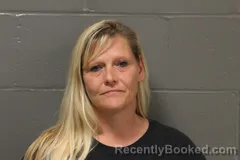 Mugshot of Amanda Rochelle Molder
