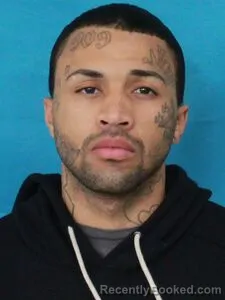 Mugshot of DARONE WALTRIP