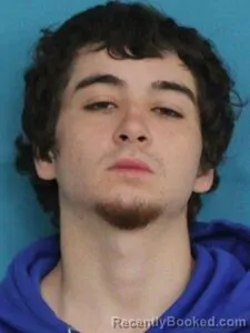 Mugshot of DUSTIN SUTLIFF booked in Cape Girardeau County, Missouri on April 5, 2026