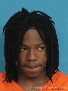 Mugshot of DEMARIEN DAVIS booked in Cape Girardeau County, Missouri on April 9, 2026