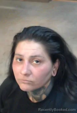 Mugshot of EVELYN BARRERA