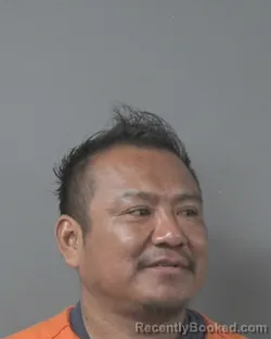 Mugshot of ROBERTO PEREZ MARQUEZ