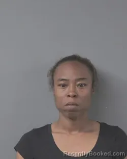 Mugshot of EVELYN EATMON BATTS