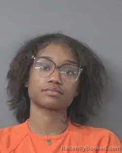 Mugshot of RANIYA KIMANI WALLEN