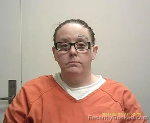 Mugshot of AMBER AILANE CLEVENGER
